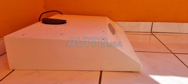Hotte classique Bosch 60 cm شفاط مطبخ كلاسيكي