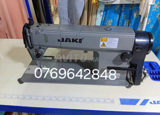 2 machines à coudre à vendre