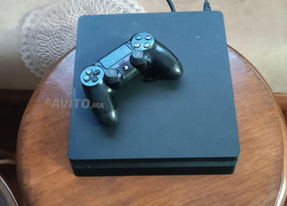 PS4 slim 1 Terra avec jeux