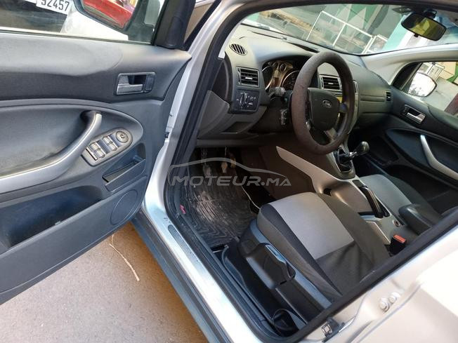 ford kuga tout option bon eta 8ch