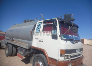 Camion Citerne Isuzu