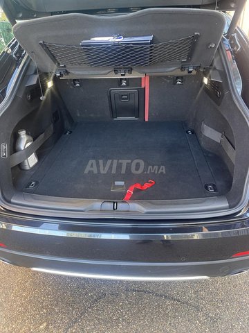 Maserati levante Q4 l3mara kamla fiha aswat