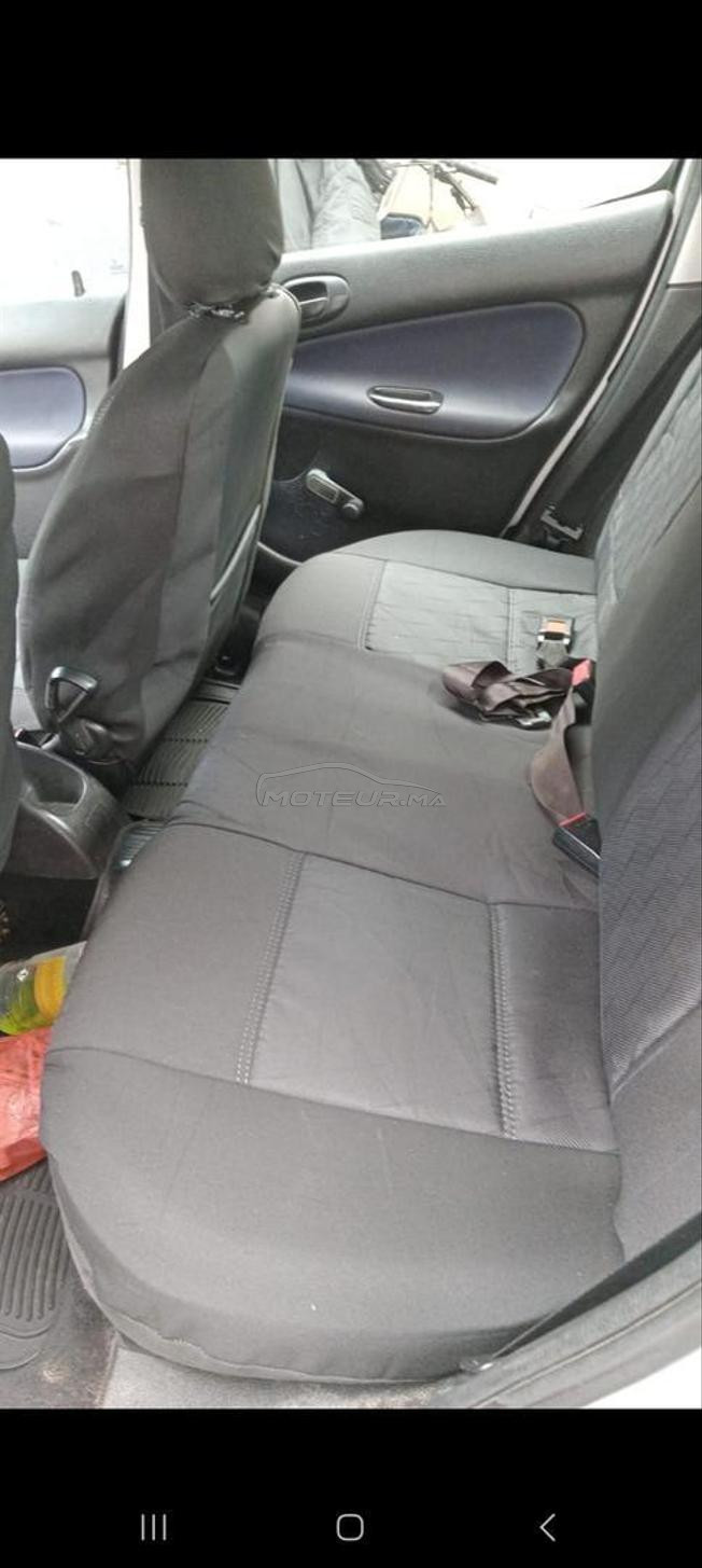 Peugeot 206 Essence Manuelle 2001 à Casablanca