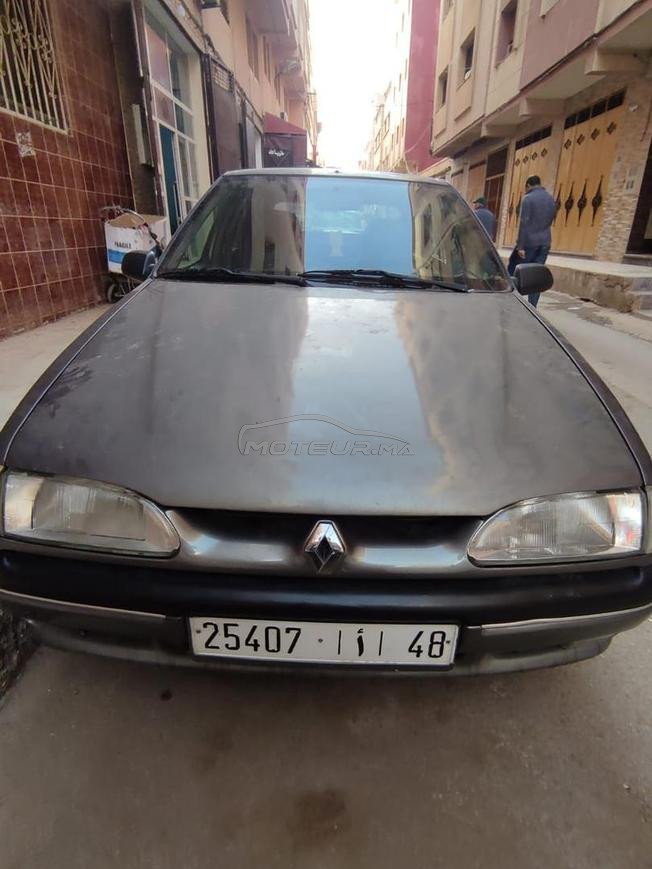 Renault 19 