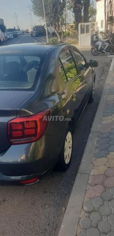 Dacia Logan Diesel Manuelle 2018 à Casablanca - 2