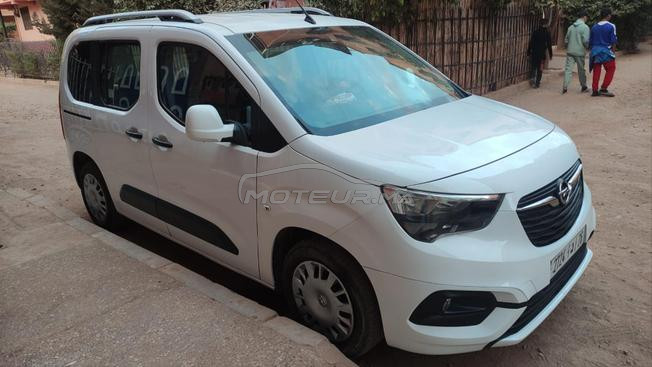 Opel Combo Life Diesel Manuelle 2020 à Marrakech