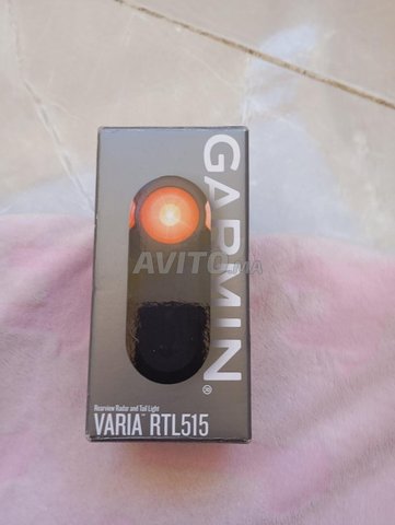 a vendre Garmin montre contoure