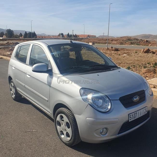 Kia Picanto Essence Manuelle 2010 à Azrou