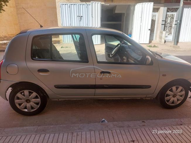 Renault Clio Diesel Manuelle 2003 à Béni Mellal