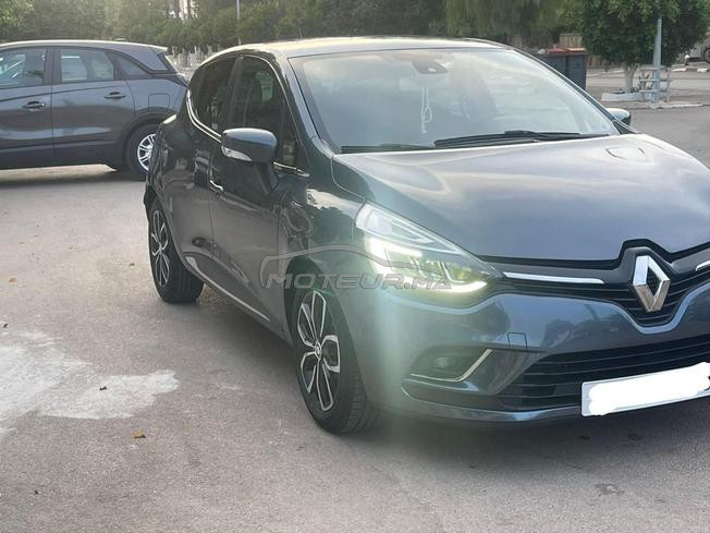 Renault Clio 4 vitesse automatique 