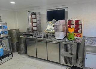 Matériel et machine de restaurant à rabat