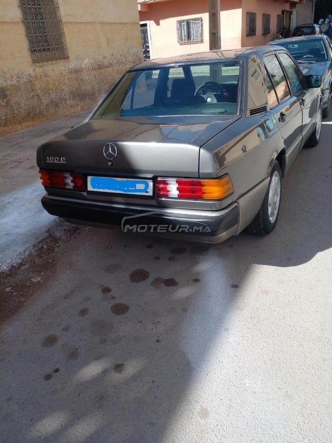 Mercedes-Benz 190 Diesel Manuelle 1990 à Taourirt