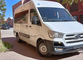 hyundai h350 16 place Transport  personnel 