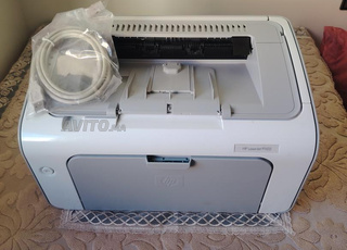 imprimante hp laserjet p1102 en très bon état 