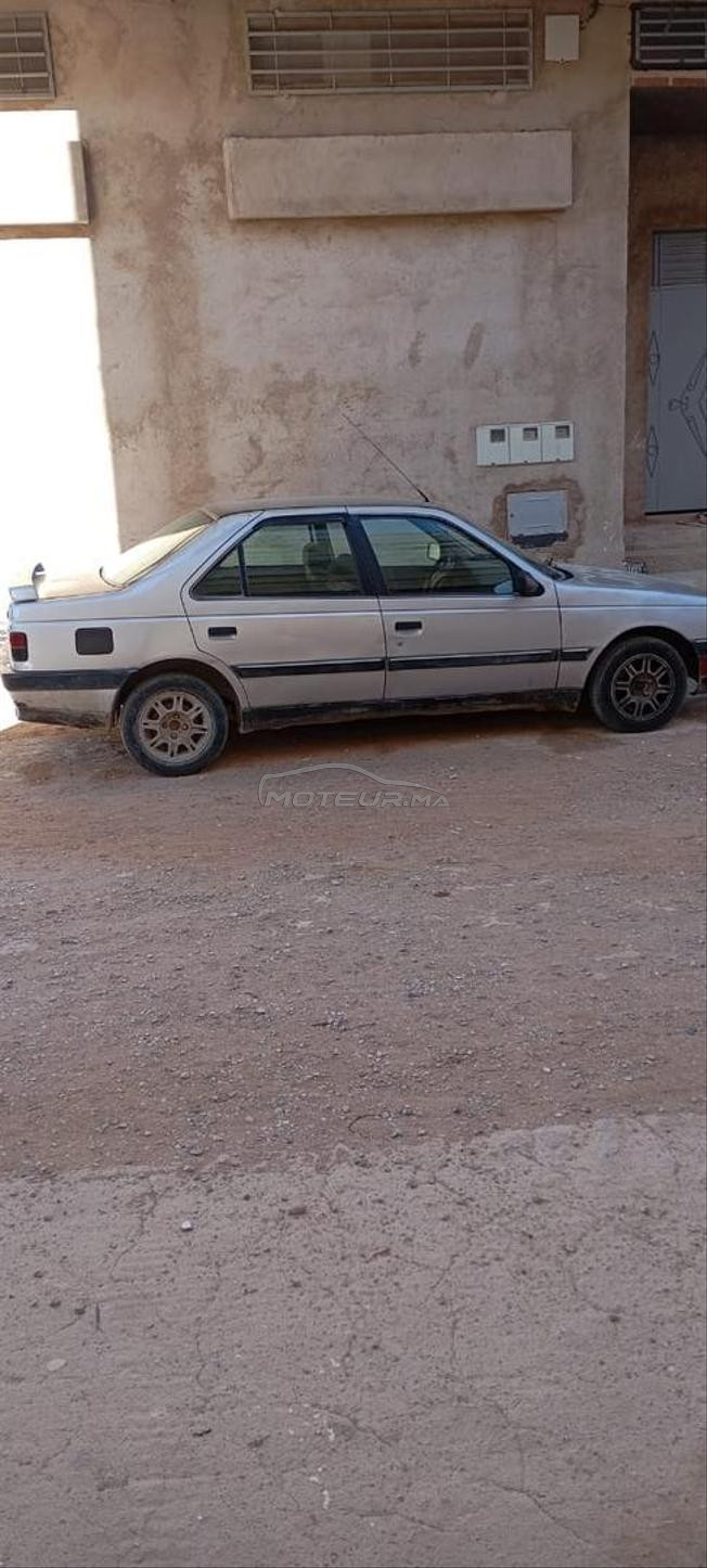Peugeot 405