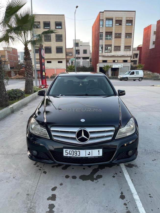 Mercedes-Benz 220 Diesel Automatique 2011