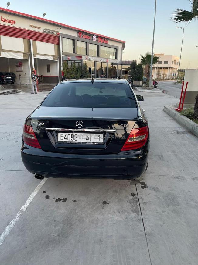 Mercedes-Benz 220 Diesel Automatique 2011