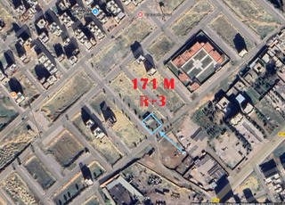 R3 Terrain à vendre à un prix très raisonnable