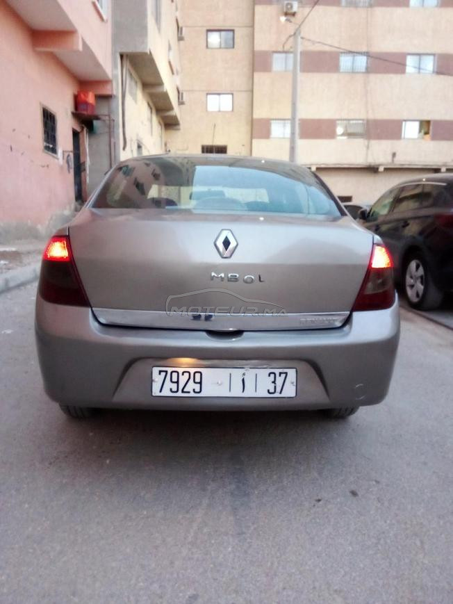 Renault symbole 