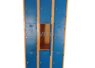 Bloc de vestiaire à 3 colonnes de 9 cases
