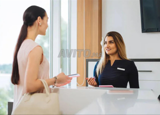 esthéticienne, réceptionniste de spa