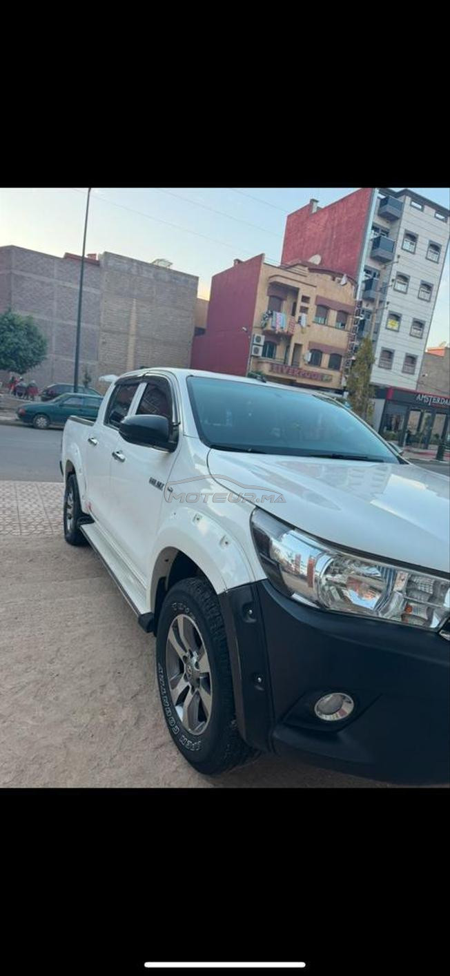 Toyota Hilux Diesel Manuelle 2017 ETAT COMME NEUF