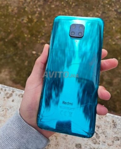 XIAOMI REDMI 9 PRO 128 gigas très bon état 