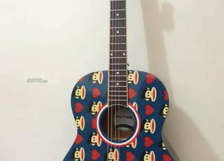 Guitare acoustique américain 