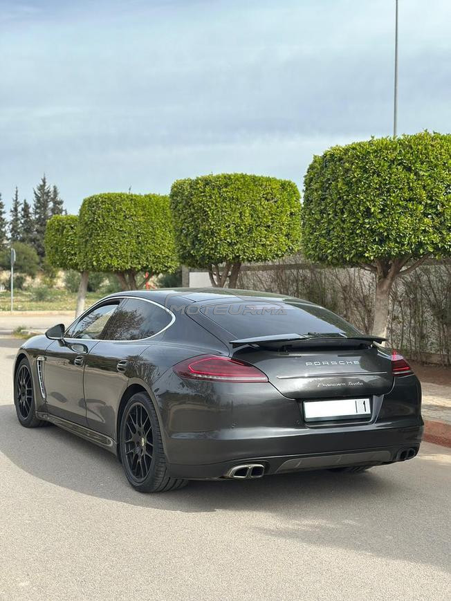 Porsche Panamera turbo série unique 
