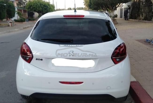 Peugeot 208 Diesel Manuelle 2018 à Rabat
