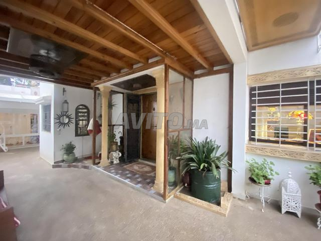 Villa tres bien situé disponible a vendre - 2