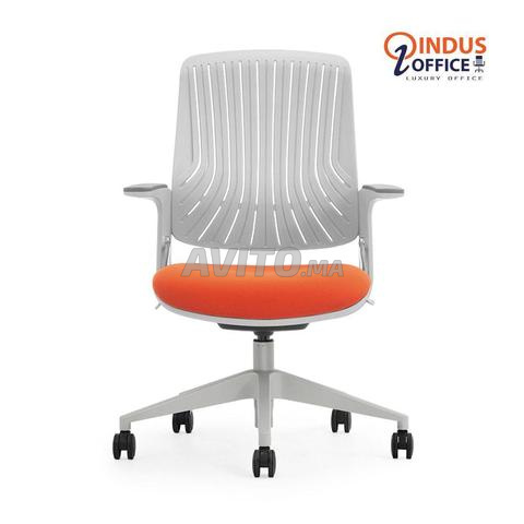 Les Fauteuils et Les Chaises Bureau à vendre  - 2