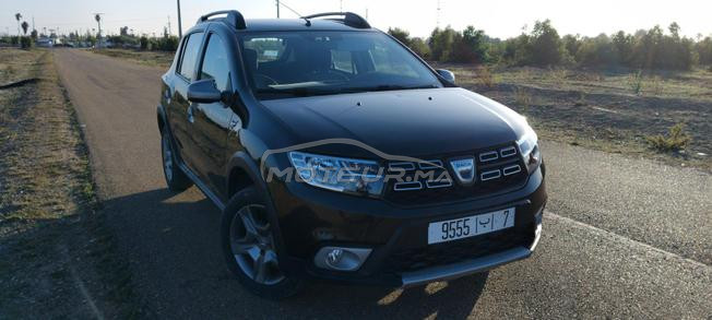 dacia  sandero très bon état 