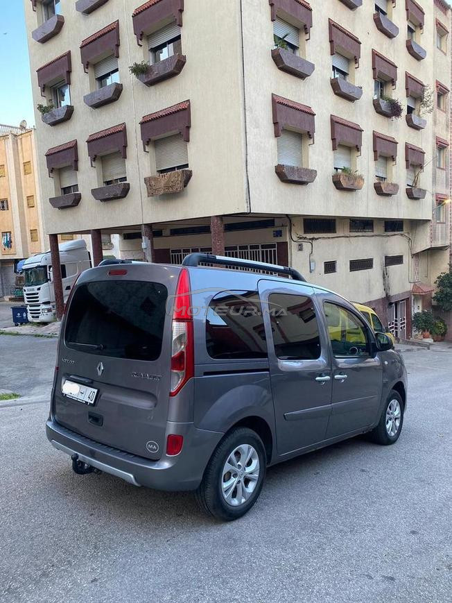 Renault Kangoo Diesel Manuelle 2018 à Tanger