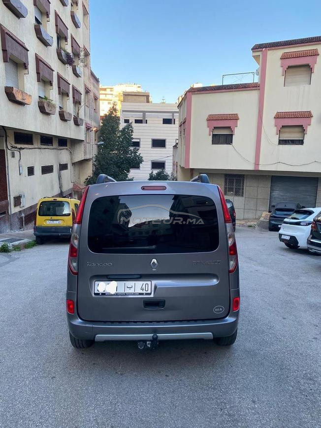 Renault Kangoo Diesel Manuelle 2018 à Tanger