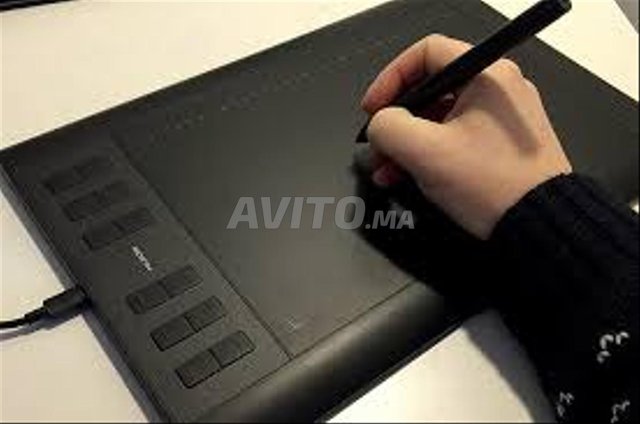 Tablette Graphique Huion 1060 Plus en Bon État