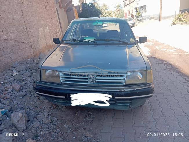 Peugeot 309