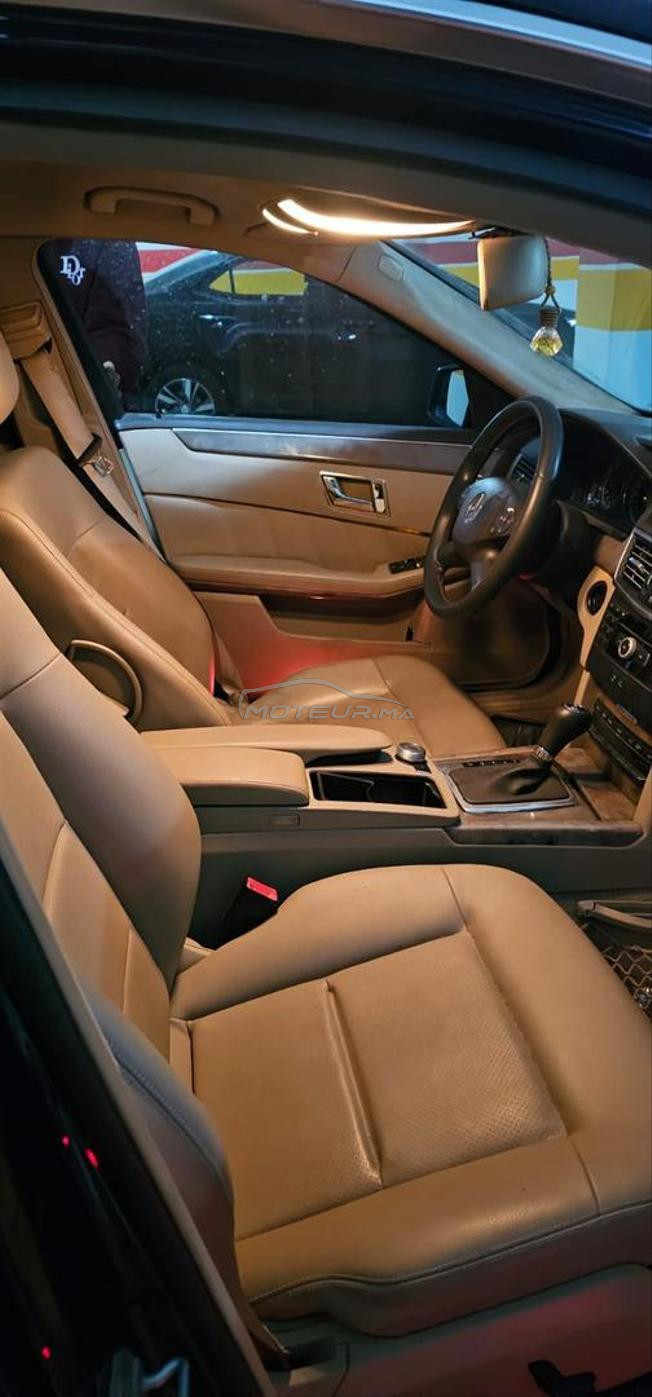 Mercedes-Benz 250 Diesel Automatique 2009 à Salé