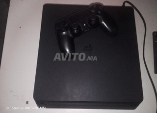 ps4 slim ba9i n9i plus account fih kter mn 50 game 