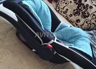 عربة للأطفال جديده 