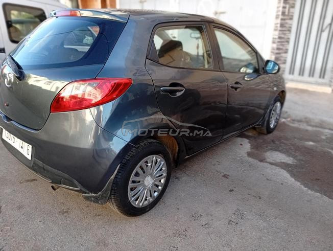 mazda mazda 2