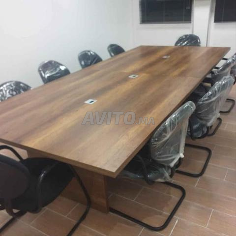 Tables de Réunion Professionnelles - 2