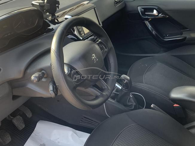 Peugeot 208 Diesel Manuelle 2018 à Agadir