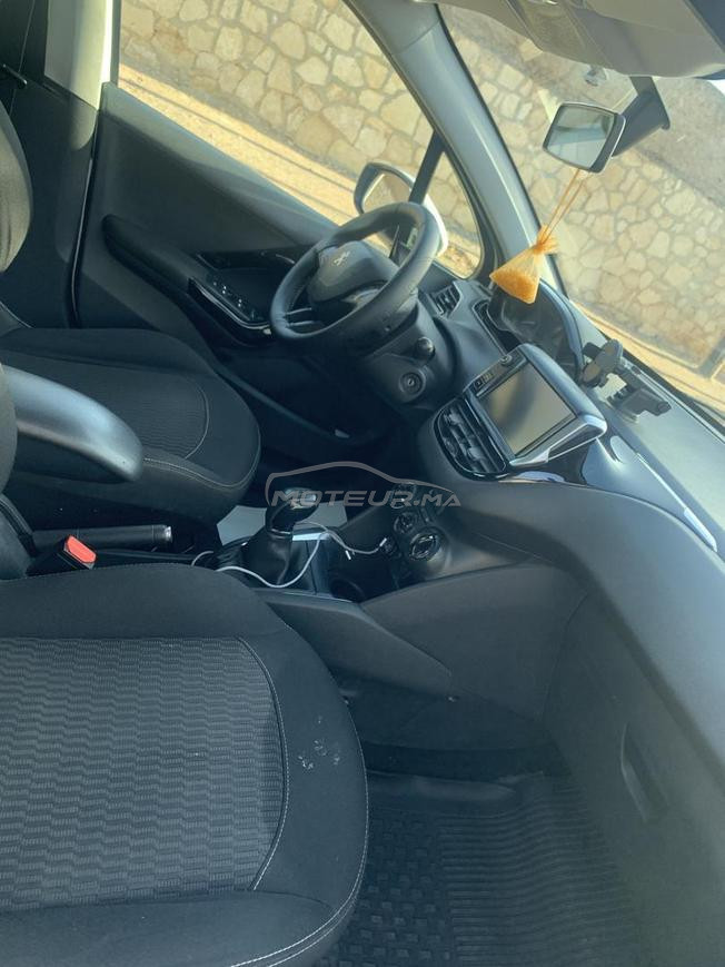 Peugeot 208 Diesel Manuelle 2018 à Agadir