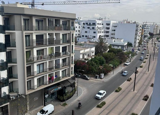 Bel Appartement à blvd Anoual neuf à louer 