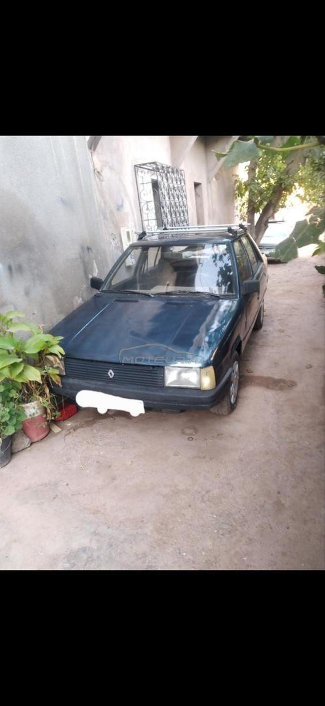renault 9 