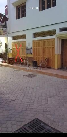 Magasin a vendre Titré 29m prix 900000 millions 