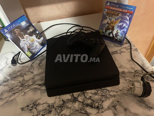 ps4 et fifa 18 et fifa 24 et fifa 21 et cd jeux 