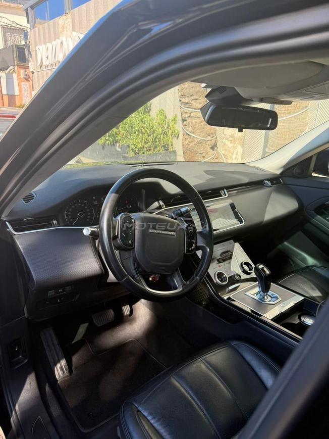 Range Rover évoque