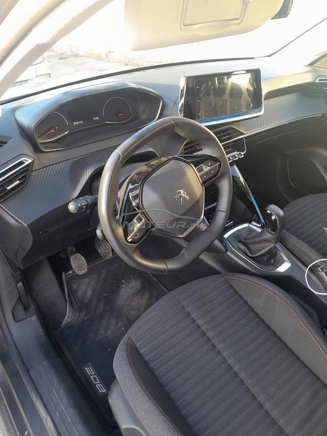 Peugeot 208 Diesel Manuelle 2023 à Temara